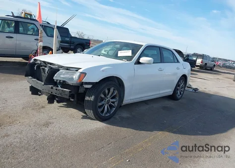 2014 Chrysler 300 300S из США, поврежденный, VIN 2C3CCAGG9EH365913